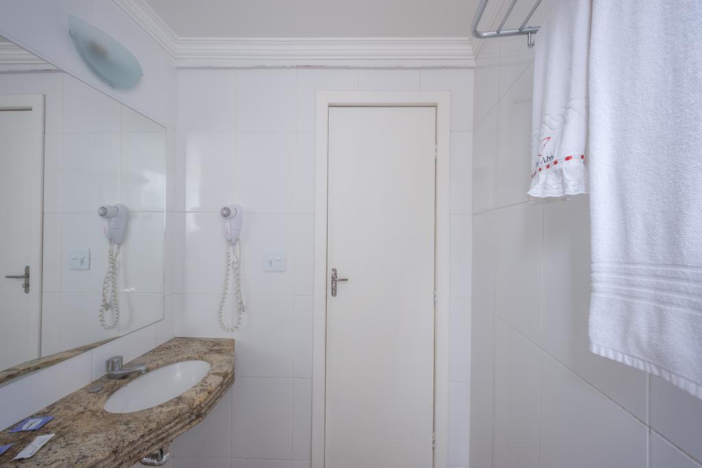 Abba Hotel Betim Εξωτερικό φωτογραφία